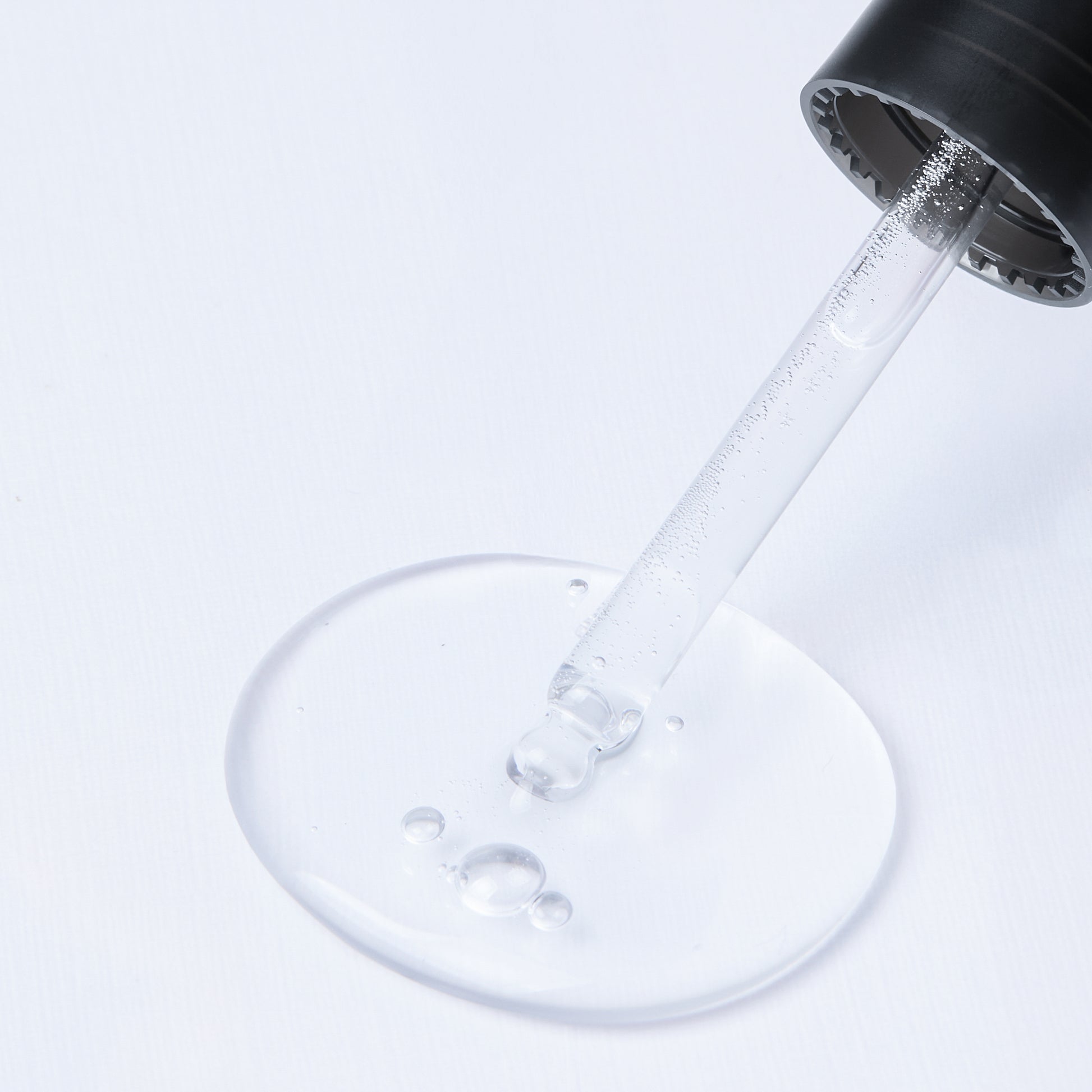 Hyaluronate Hydrate Dewy Serum